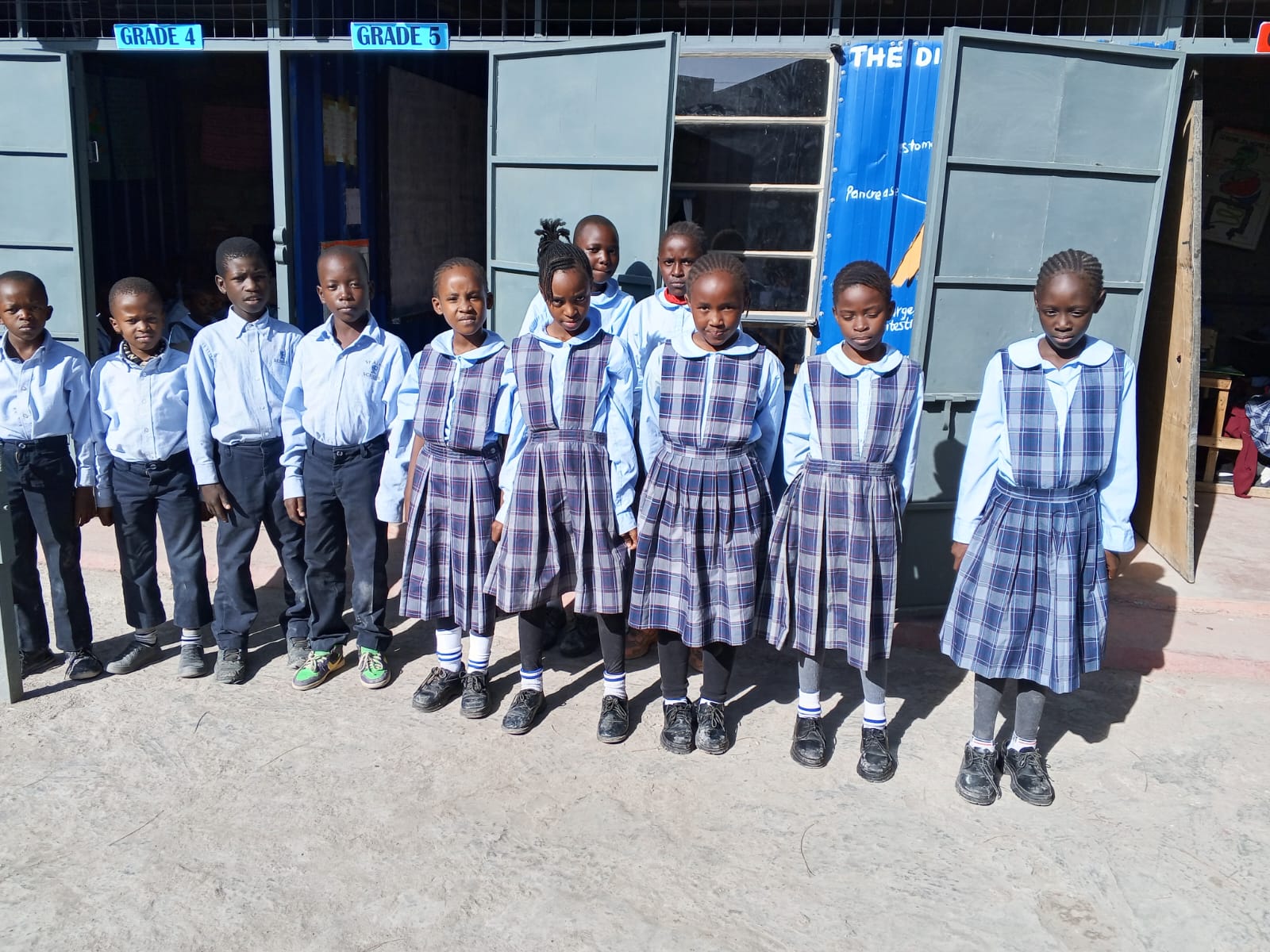 Children sharing a meal at school
